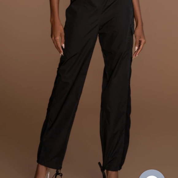 Black JLUXLABEL Regina Joggers - Picture 1 of 3